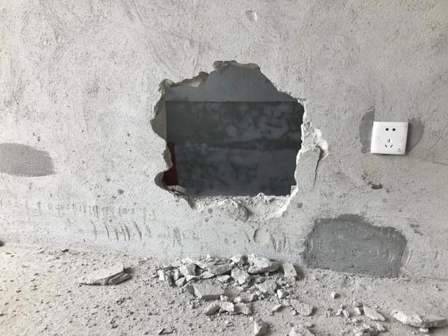 磚混結(jié)構(gòu)砸墻加固 鋼結(jié)構(gòu)蹦極設計 第1張