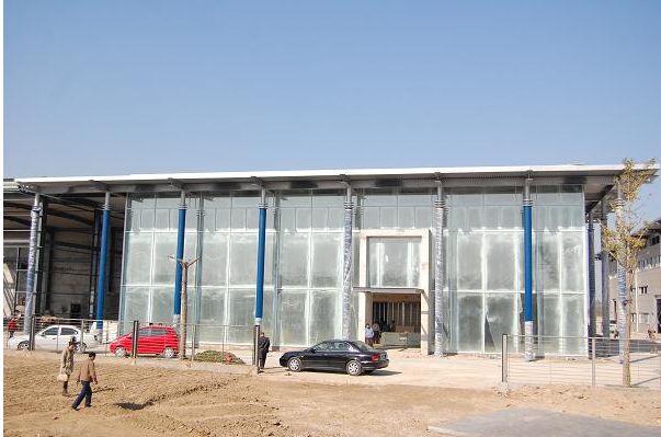 鋼結(jié)構(gòu)展廳安裝造價(jià)多少錢一平米（鋼結(jié)構(gòu)展廳安裝造價(jià)受多種因素影響造價(jià)受多種因素影響） 北京網(wǎng)架設(shè)計(jì) 第5張