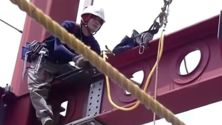 鋼結(jié)構(gòu)梁柱拼接方法（鋼結(jié)構(gòu)拼接技術(shù)最新進展,） 鋼結(jié)構(gòu)鋼結(jié)構(gòu)螺旋樓梯施工 第2張