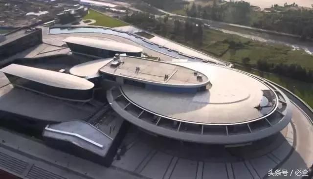 中國異形建筑 結(jié)構(gòu)工業(yè)裝備設(shè)計 第2張 中國異形建筑 結(jié)構(gòu)工業(yè)裝備設(shè)計 第2張