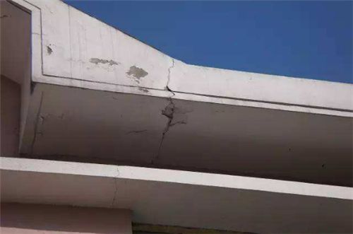 地基下沉墻體開裂有危險(xiǎn)嗎視頻 鋼結(jié)構(gòu)有限元分析設(shè)計(jì) 第2張 地基下沉墻體開裂有危險(xiǎn)嗎視頻 鋼結(jié)構(gòu)有限元分析設(shè)計(jì) 第2張