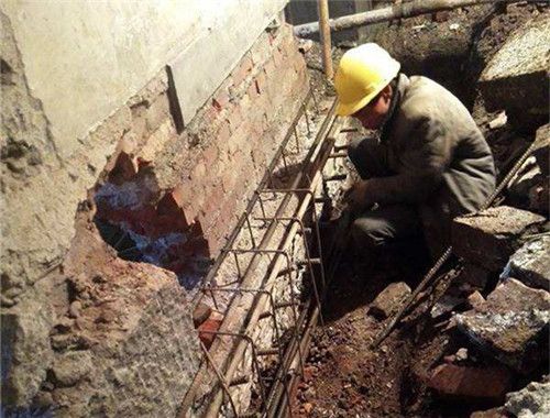 房屋地基下沉怎么辦？_地基加固（_地基加固材料選擇指南房屋地基加固材料選擇指南） 鋼結(jié)構(gòu)跳臺設(shè)計 第1張