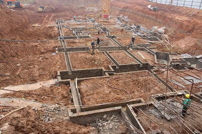 北京地基公司排名榜 鋼結(jié)構(gòu)鋼結(jié)構(gòu)停車場設(shè)計 第3張