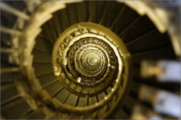 螺旋樓梯分析圖片 北京加固設(shè)計 第1張