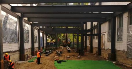 鋼結(jié)構(gòu)螺栓孔間距設計 裝飾幕墻設計 第1張