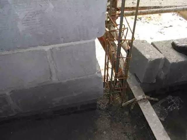 鋼結(jié)構(gòu)樓板鋼筋綁扎圖片 鋼結(jié)構(gòu)異形設(shè)計(jì) 第1張