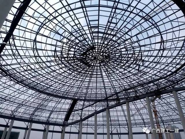 鋼結(jié)構(gòu)觀感（鋼結(jié)構(gòu)工程的觀感質(zhì)量檢查是確保建筑結(jié)構(gòu)美觀和功能性的關(guān)鍵步驟） 建筑方案設(shè)計(jì) 第1張