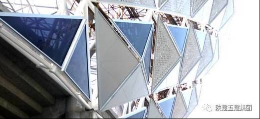 鋼結(jié)構(gòu)觀感（鋼結(jié)構(gòu)工程的觀感質(zhì)量檢查是確保建筑結(jié)構(gòu)美觀和功能性的關(guān)鍵步驟） 建筑方案設(shè)計(jì) 第4張