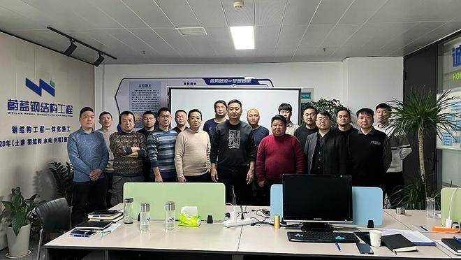 鋼結(jié)構(gòu)廠房屋面荷載標準值 鋼結(jié)構(gòu)玻璃棧道施工 第3張