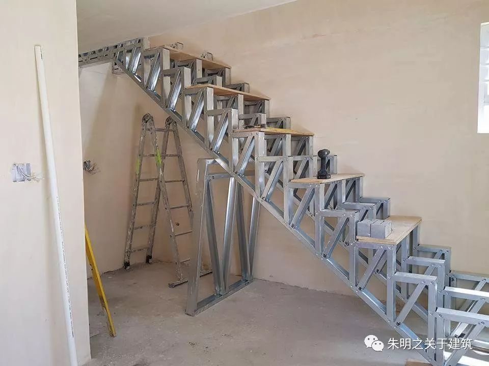 別墅鋼結構樓梯施工圖（別墅鋼結構樓梯施工圖怎么看） 鋼結構網(wǎng)架施工 第4張