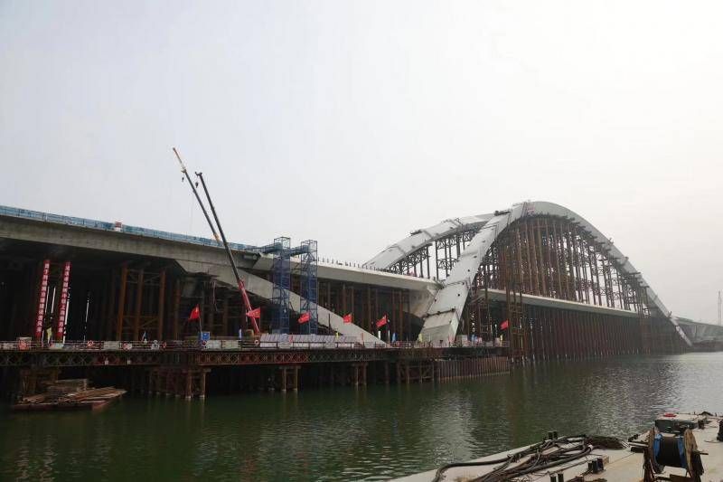 異型鋼結(jié)構(gòu)工程江西 鋼結(jié)構(gòu)蹦極施工 第1張