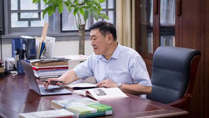 陜西雕塑廠家交流群（陜西雕塑廠家交流群中有哪些知名的雕塑品牌或藝術家） 北京鋼結構設計問答