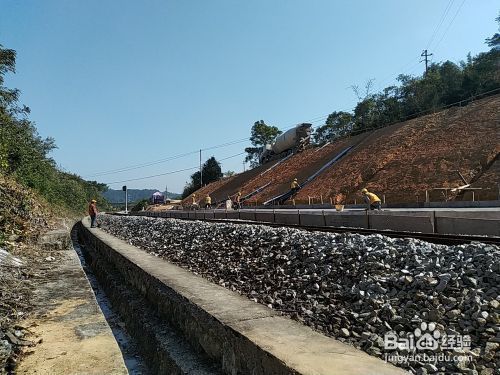 體育館設(shè)計(jì)圖解圖片高清（體育館設(shè)計(jì)圖解圖片高清中有哪些元素是特別引人注目的） 北京鋼結(jié)構(gòu)設(shè)計(jì)問(wèn)答