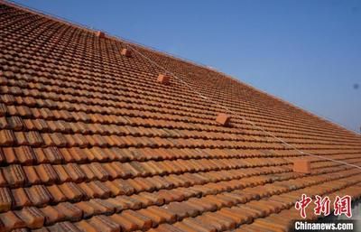 屋面修繕做法不包括（屋面修繕材料選擇指南） 鋼結(jié)構(gòu)玻璃棧道設(shè)計 第5張