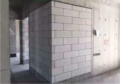 砌筑混凝土（砌筑工的職業(yè)發(fā)展路徑,阻火模塊施工技術(shù)要點） 建筑消防設(shè)計 第2張