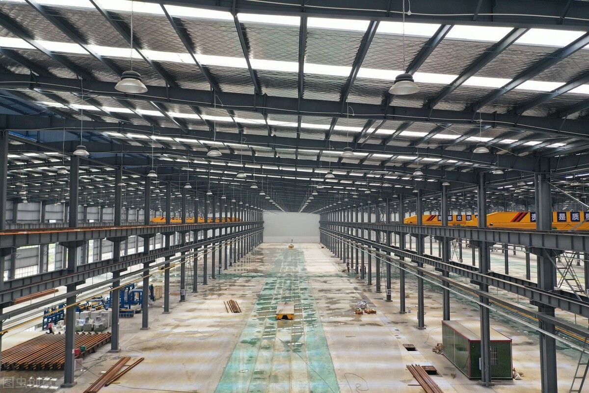 鋼構(gòu)廠房壽命多少年（影響鋼構(gòu)廠房使用壽命的因素） 結(jié)構(gòu)框架施工 第3張