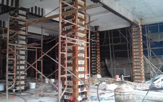 屋面加固一平米多少錢合適呢（屋面加固的費(fèi)用受多種因素影響） 結(jié)構(gòu)工業(yè)鋼結(jié)構(gòu)設(shè)計(jì) 第1張