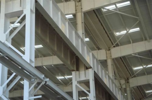 廠房鋼結(jié)構(gòu)房屋建造價(jià)格多少錢一平方米（鋼結(jié)構(gòu)廠房吊裝費(fèi)用計(jì)算） 裝飾工裝施工 第3張