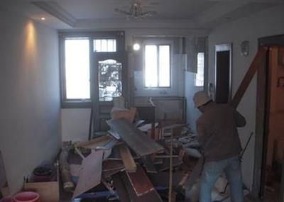 附近專業(yè)砸墻工人電話(砸墻施工安全注意事項) 裝飾家裝設計 第4張 附近專業(yè)砸墻工人電話(砸墻施工安全注意事項) 裝飾家裝設計 第4張