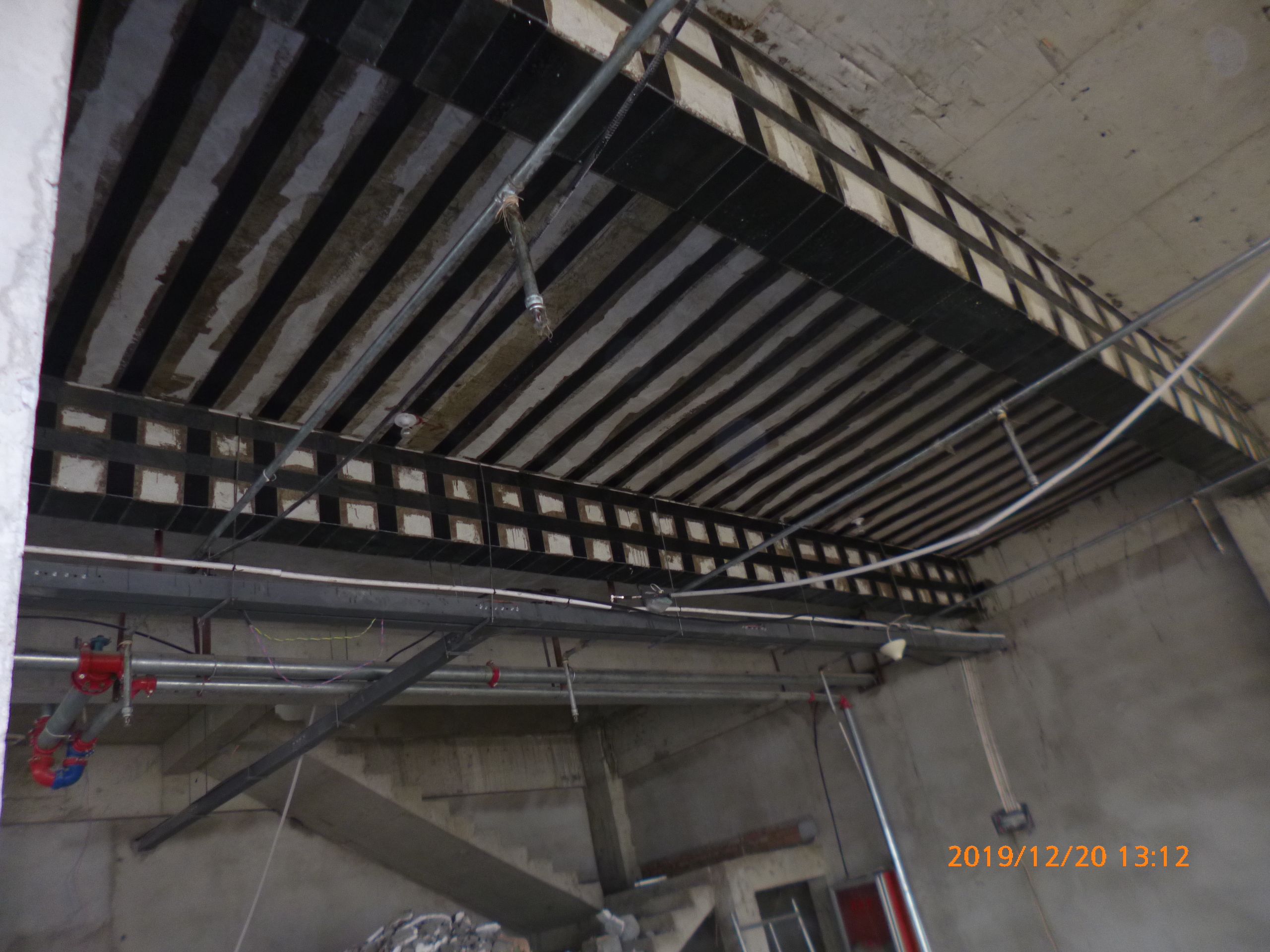 房頂碳纖維加固多少錢(房頂碳纖維加固價(jià)格受多種因素影響屋頂加固材料成本對(duì)比) 裝飾幕墻設(shè)計(jì) 第4張 房頂碳纖維加固多少錢(房頂碳纖維加固價(jià)格受多種因素影響屋頂加固材料成本對(duì)比) 裝飾幕墻設(shè)計(jì) 第4張