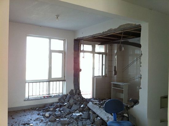 北京室內(nèi)拆除工程公司（北京室內(nèi)拆除公司） 鋼結(jié)構(gòu)桁架施工 第3張