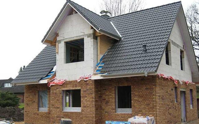 磚混房屋加固規(guī)范要求是什么（磚混房屋加固的基本規(guī)范要求） 結構框架施工 第2張