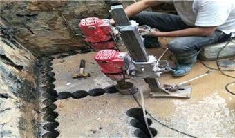 專業(yè)墻體切割電話（專業(yè)的墻體切割服務(wù)的聯(lián)系電話和相關(guān)信息） 鋼結(jié)構(gòu)蹦極施工 第2張