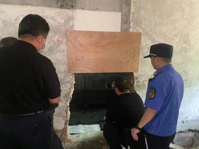 裝修拆承重墻向哪舉報（承重墻拆除的法律責(zé)任） 鋼結(jié)構(gòu)鋼結(jié)構(gòu)螺旋樓梯施工 第1張