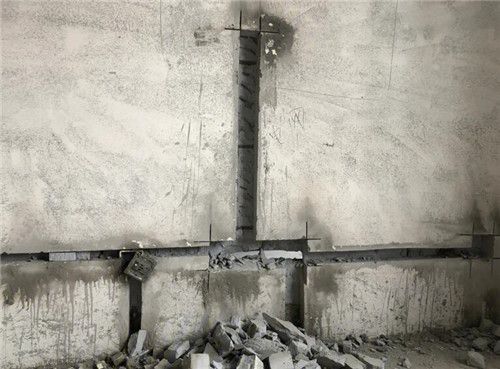 承重墻橫槽加固 鋼結(jié)構(gòu)桁架施工 第2張