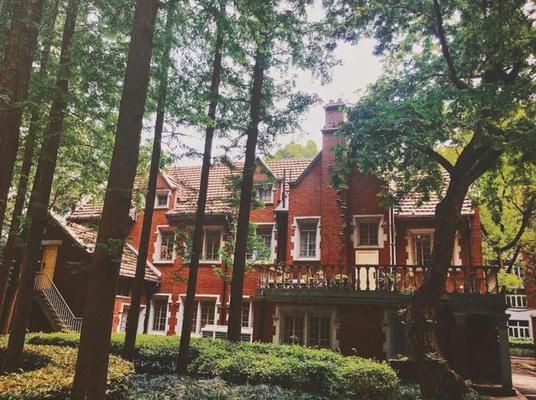 北京紅磚別墅在哪里 裝飾幕墻設(shè)計 第3張