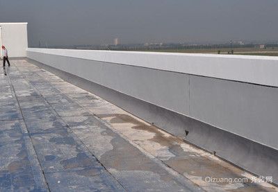 屋面施工防護(hù)措施 結(jié)構(gòu)工業(yè)鋼結(jié)構(gòu)施工 第5張 屋面施工防護(hù)措施 結(jié)構(gòu)工業(yè)鋼結(jié)構(gòu)施工 第5張