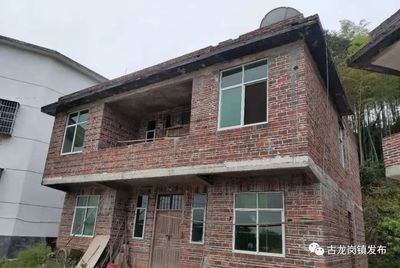 磚混房是什么樣子的圖片視頻 鋼結(jié)構(gòu)鋼結(jié)構(gòu)螺旋樓梯施工 第4張