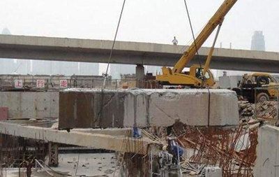 拆除加固工程(舊建筑改造加固案例) 結(jié)構(gòu)橋梁鋼結(jié)構(gòu)施工 第5張 拆除加固工程(舊建筑改造加固案例) 結(jié)構(gòu)橋梁鋼結(jié)構(gòu)施工 第5張
