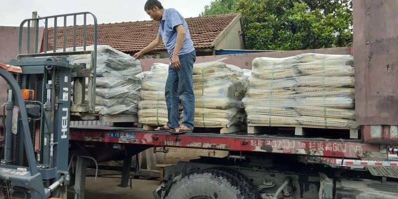 不發(fā)火混凝土配合比（不發(fā)火混凝土養(yǎng)護技術要點） 鋼結構跳臺施工 第4張