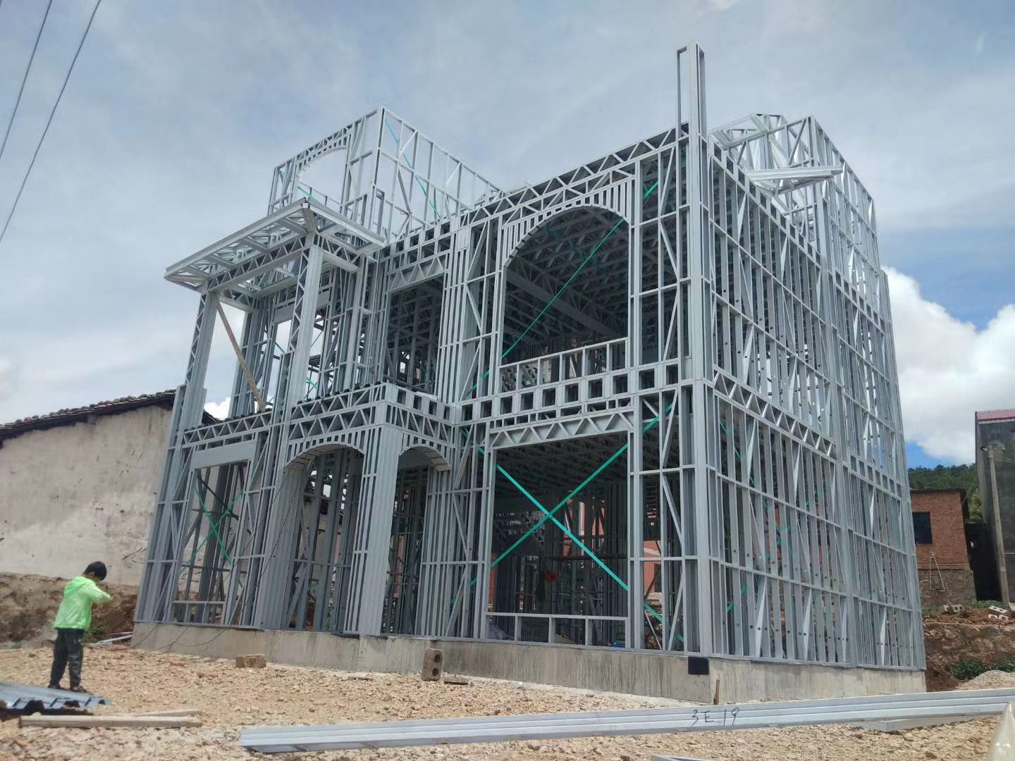 京建輕鋼集團(tuán)董事長 裝飾工裝設(shè)計 第5張 京建輕鋼集團(tuán)董事長 裝飾工裝設(shè)計 第5張