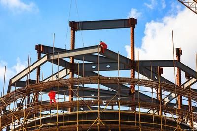 鋼結(jié)構(gòu)廠房一平米多少錢（鋼結(jié)構(gòu)廠房每平米的造價(jià)受到多種因素影響影響因素詳解） 鋼結(jié)構(gòu)鋼結(jié)構(gòu)螺旋樓梯設(shè)計(jì) 第2張