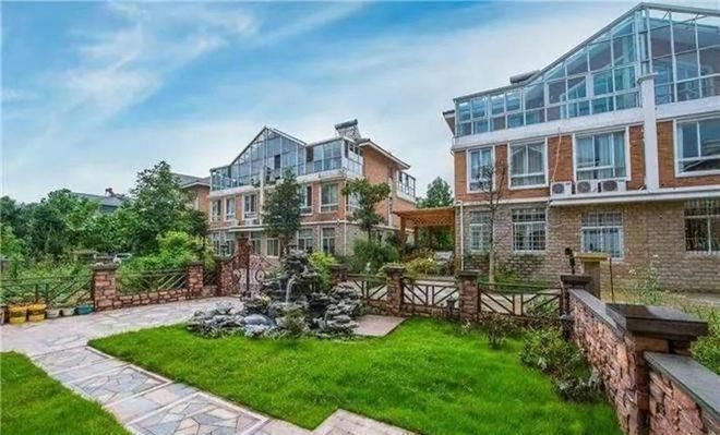 北京在建別墅有哪些小區(qū)（北京別墅裝修風(fēng)格指南北京別墅裝修風(fēng)格指南） 結(jié)構(gòu)框架設(shè)計(jì) 第5張