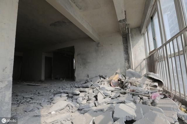 預(yù)制板樓板承重墻能擴門嗎？（預(yù)制板樓板承重墻擴門） 裝飾幕墻施工 第1張