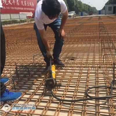 梁頂加固(常見的梁頂加固方法) 結(jié)構(gòu)橋梁鋼結(jié)構(gòu)施工 第5張 梁頂加固(常見的梁頂加固方法) 結(jié)構(gòu)橋梁鋼結(jié)構(gòu)施工 第5張