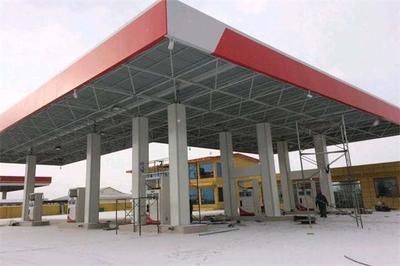 加油站站棚（加油站站棚的設(shè)計(jì)和施工需要考慮到節(jié)能和環(huán)保的要求） 鋼結(jié)構(gòu)蹦極設(shè)計(jì) 第3張