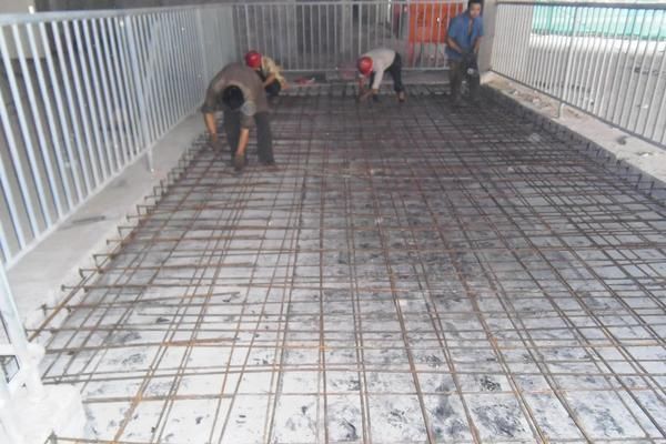 樓板加固做法圖集圖片（房屋加固補(bǔ)強(qiáng)中樓板承重加固是一個(gè)重要的環(huán)節(jié)） 鋼結(jié)構(gòu)網(wǎng)架施工 第5張