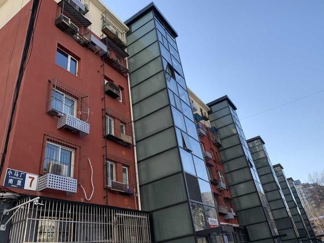 北京板樓什么時候能按電梯（北京市住建委上線“加梯地圖(1.0版)”） 鋼結(jié)構(gòu)玻璃棧道設(shè)計 第3張