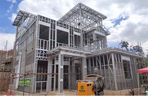 輕鋼別墅要多少錢一平方 鋼結(jié)構(gòu)蹦極施工 第1張