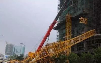 無錫單色鋁塑板施工隊(duì)