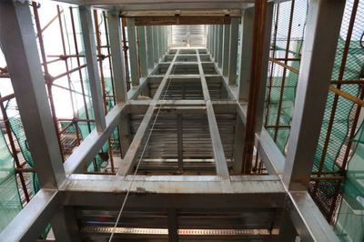 鋼結(jié)構(gòu)房屋改造視頻（鋼結(jié)構(gòu)房屋改造技術(shù)流程） 裝飾幕墻施工 第1張