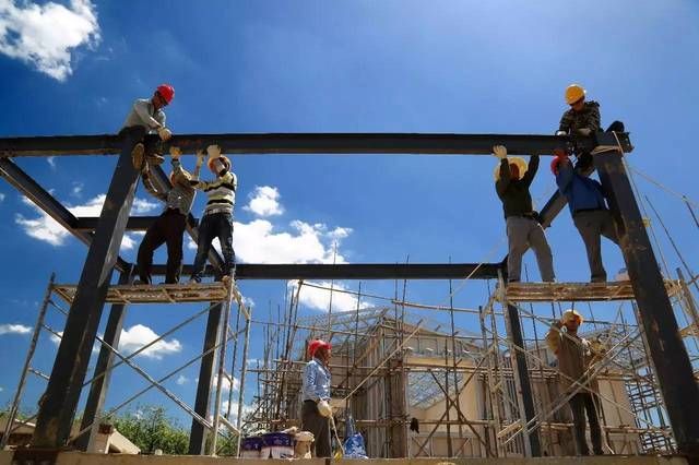 鋼架結(jié)構(gòu)樣板房 鋼結(jié)構(gòu)鋼結(jié)構(gòu)螺旋樓梯設(shè)計(jì) 第4張 鋼架結(jié)構(gòu)樣板房 鋼結(jié)構(gòu)鋼結(jié)構(gòu)螺旋樓梯設(shè)計(jì) 第4張