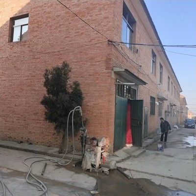 屋面加固注漿施工方法視頻大全(屋面加固注漿施工方法) 裝飾工裝施工 第4張 屋面加固注漿施工方法視頻大全(屋面加固注漿施工方法) 裝飾工裝施工 第4張