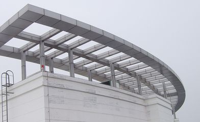 鋼構(gòu)加工成本賬務(wù)處理方法 鋼結(jié)構(gòu)跳臺施工 第4張