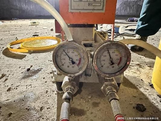 屋面滲水注漿（屋面滲水注漿后的維護方法） 鋼結(jié)構(gòu)鋼結(jié)構(gòu)停車場施工 第3張