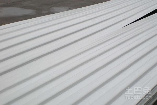 采光棚圖片及優(yōu)缺點(diǎn)介紹（如何優(yōu)化采光棚的通風(fēng)設(shè)計） 建筑施工圖施工 第2張